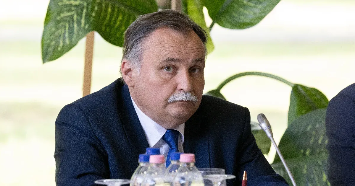 Ma indul az osztrák-magyar bizottság az azbeszt ügyében.