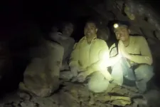 Aranyért mentek a szűk barlangrendszerbe Laoszban, egy hét után találták meg őket élve