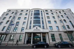Visszautasította a Fidesz a tiszás politikusok vádaskodását a diplomata-útlevelek ügyében