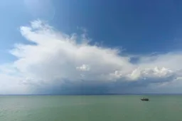 Felhőparádéval érkezett Siófokra tegnap a vihar