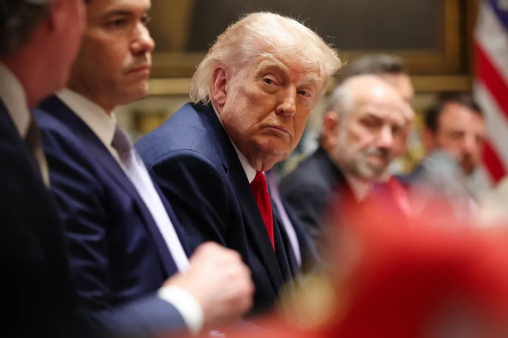 Trump még nem döntött az iráni tűzszünet meghosszabbításáról – Forrás: Telex.hu