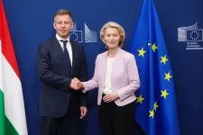Magyar Péter: Tegnap az utolsó órákban nőtt kétmilliárd euróval a felszabadított források összege