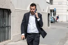 Vitézy Dávid kiszámíthatóbb menetrendet és kevesebb átszállást ígér a Mátra térségében
