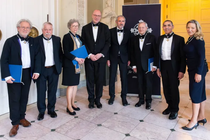 Nádas Pétert a legmagasabb német elismeréssel tüntették ki