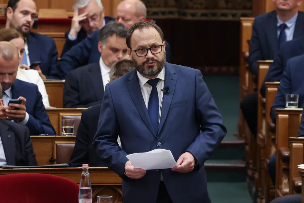 2027-től ismét széles körben visszaállíthatják a katás adózást