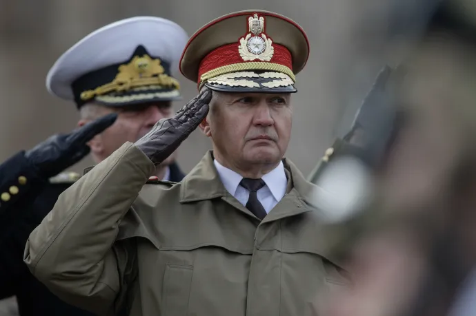 Korrupciós ügyben hallgatja ki a DNA a román hadsereg vezérkari főnökét