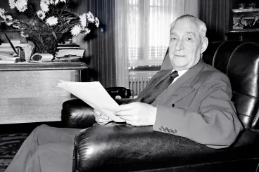 A diktátor, akinek élete utolsó két évében eljátszották, hogy még mindig ő vezeti az országot