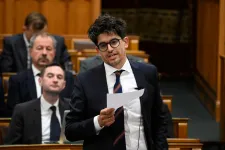 45 kormánytisztviselőnél kezdeményezték a munkaviszony közös megegyezéses felbontását a külügyben
