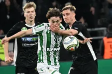 Egy hónappal a választás után szembejött a magyar focival a valóság
