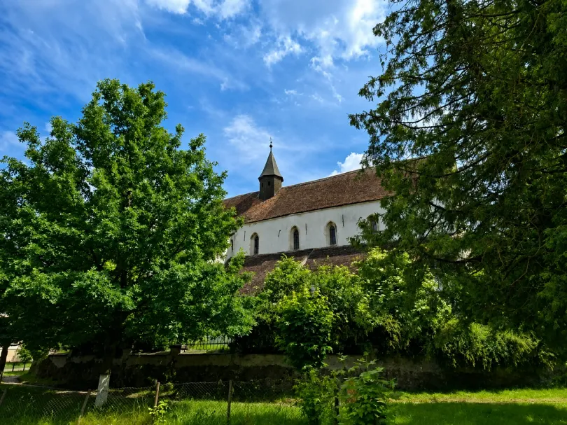 Érkezés Riomfalvára. Fáradt, elégedett mosolyok – Fotó: a szerző archívuma