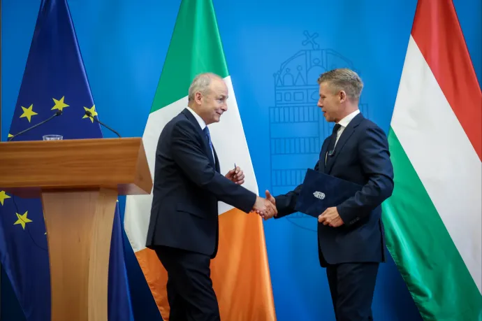 Magyar Péter azt kívánja, legyen sokkal kényelmesebb az írek uniós elnöksége, mint a magyarok elnöksége volt