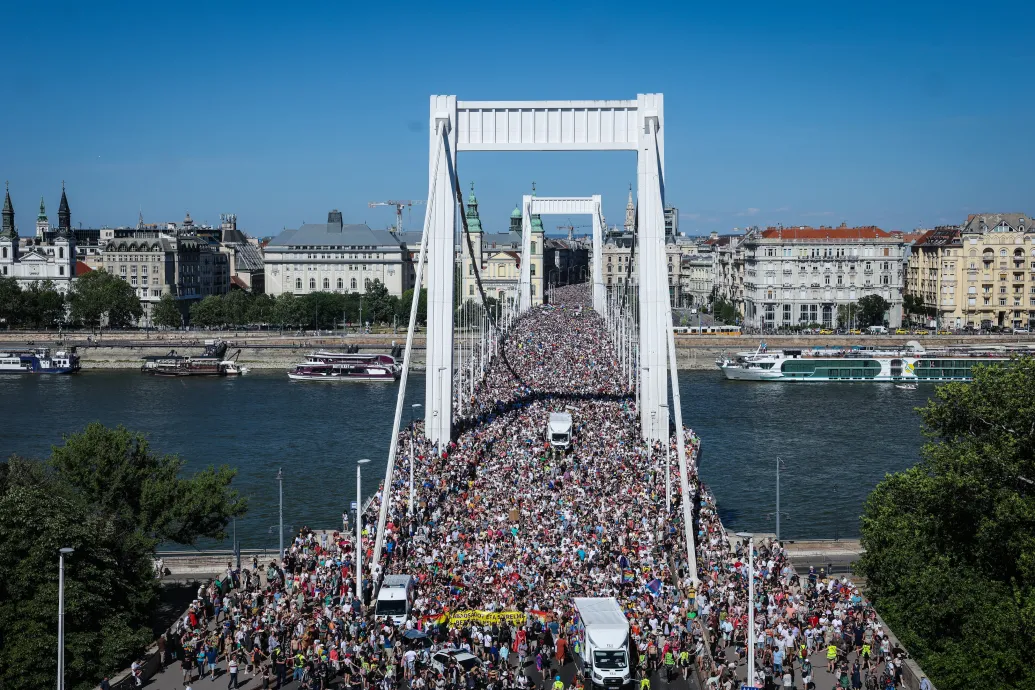 „Győzött a szabadság” – civil szervezetek reagáltak arra, hogy ejtették a vádat a pécsi és a budapesti Pride szervezői ellen