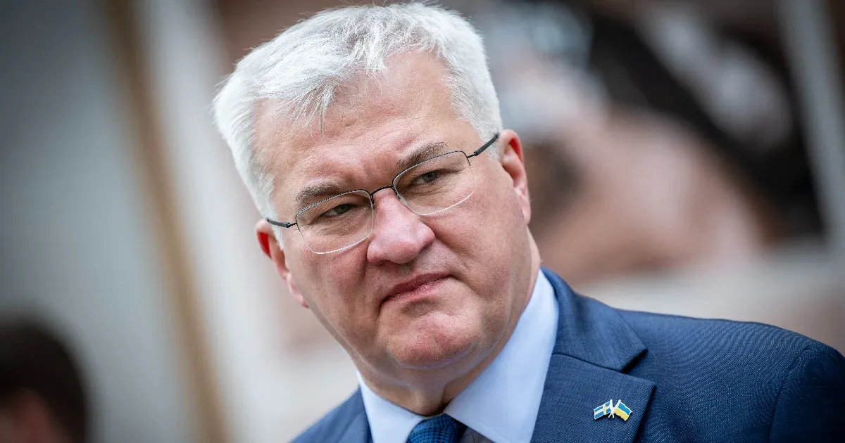 Új fejezet nyílik Magyarország és Ukrajna kapcsolatában a kölcsönös tisztelet jegyében Új fejezet nyílik Magyarország és Ukrajna kapcsolatában a kölcsönös tisztelet jegyében
