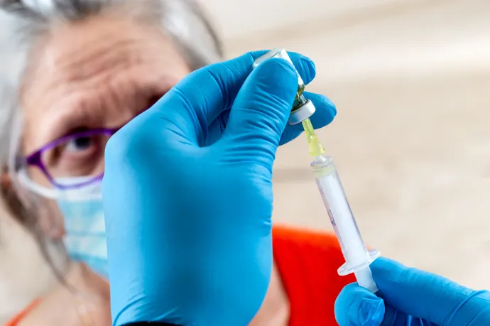 Mesterséges intelligenciával fejlesztettek ki egy új típusú vakcinát a járványok megelőzésére