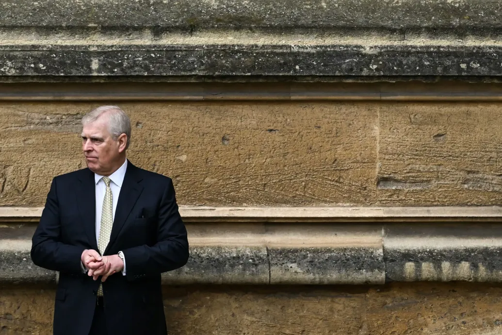 András volt yorki herceg titokban kiadta a Royal Lodge nyaralóit, amelyekért ő jutányos díjat fizetett