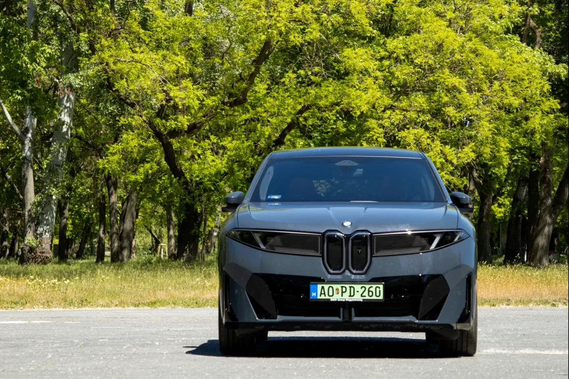 Az elektromos BMW, ami már úgy használható, mint egy benzines