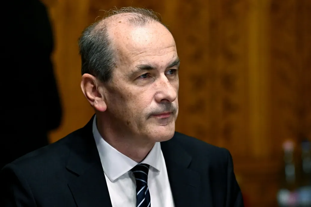 Hegedűs Zsolt nem engedné dolgozni a gyerekorvost, aki pénzért kamuzta be a kötelező védőoltások beadását – Forrás: Telex.hu