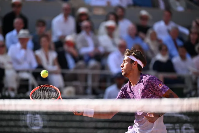 Zverev és Flavio Cobolli – Fotó: Mustafa Yalcin / Anadolu / Anadolu via AFP