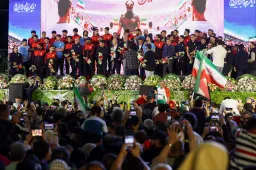 Irán focicsapata megérkezett Mexikóba, csak a vb-meccseik napján léphetne be az USA-ba