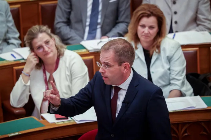 Ruff Bálint megpályáztatja a Kormányzati Ellenőrzési Hivatal elnöki posztját
