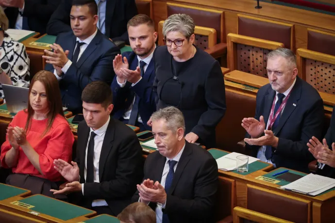 Novák Csaba Zoltán: Abszurd, hogy 2026-ban a magyar parlamentben valakinek magyarázkodnia kell a nemzeti hovatartozása miatt