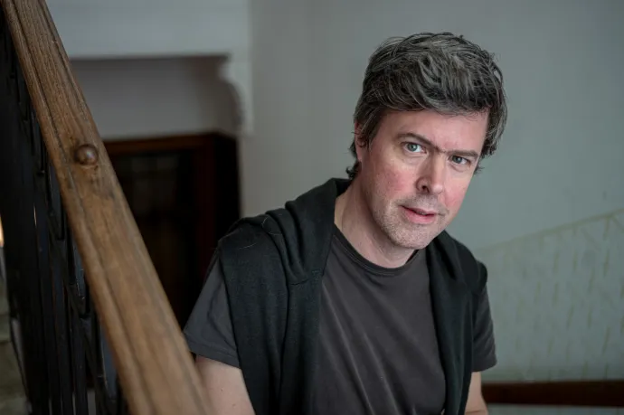A könyvhét megnyitóján David Szalay skót kommunistáról, pécsi internetkávézóról és kiegyenlített tartozásról beszélt