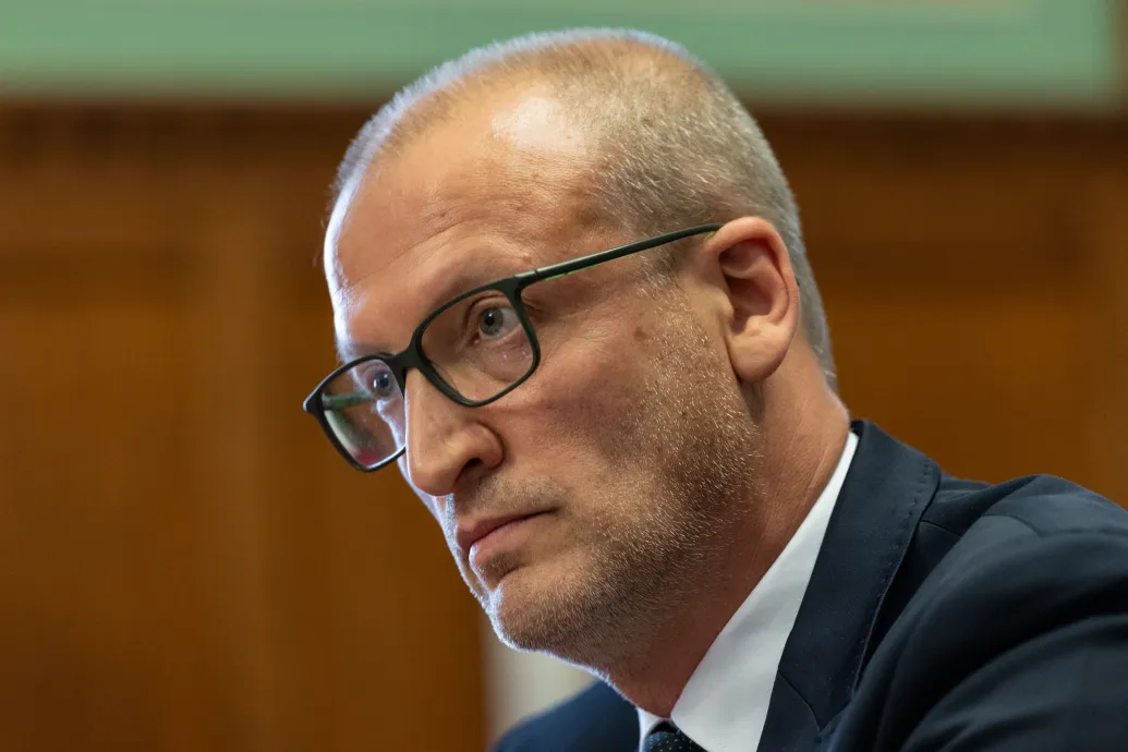 Tarr Zoltán belengette a könyvfóliázás végét az idei könyvhét megnyitóján
