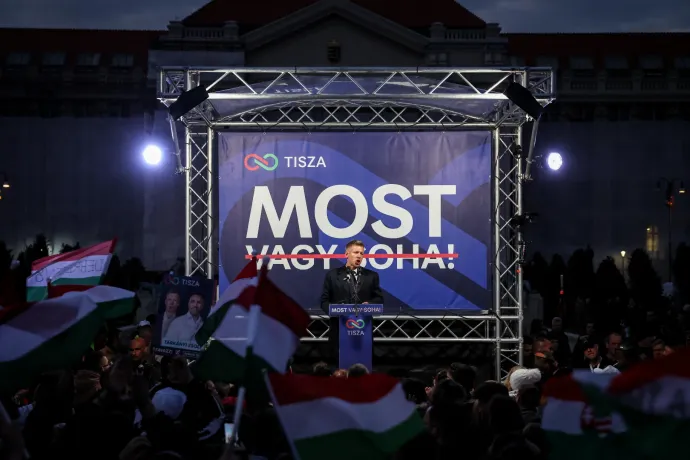 Papíron sokkal több pénz ment el a Tisza kampányára, mint a Fideszére, a valóságban azonban aligha ez a helyzet