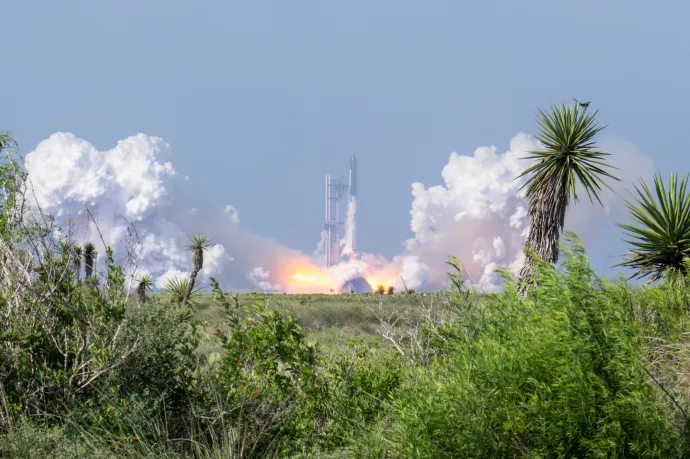 A SpaceX Starship V3 indítása a Starbase kilövőállomásról a texasi Boca Chica Beachen 2026. május 22-én – Fotó: Brandon Bell / Getty Images
