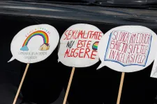 A melegekkel elutasítóbbak lettek az erdélyi magyarok, de a nemi egyenlőségben volt előrelépés az elmúlt években