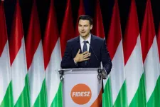 Tagadta a fideszes Szűcs Gábor, hogy a tagadás fázisában lennének