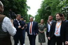 Orbán Viktor marad a Fidesz elnöke, csak nyolcan nem szavaztak rá