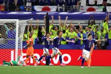 Japán az utolsó percekben egyenlített Hollandia ellen