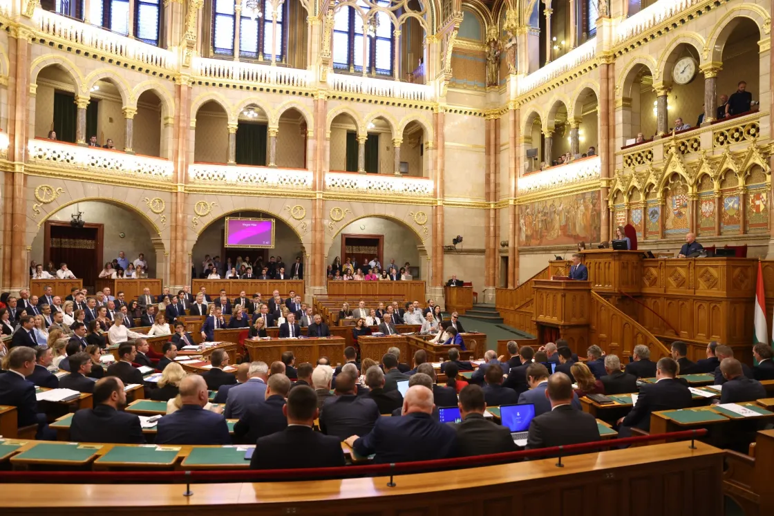 Gulyás Magyarnak: A kormányülési jegyzőkönyv a bizonyíték arra, hogy mindent megtettek, ne kelljen napi egymillió eurós bírságot fizetni