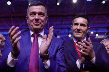 Laposföld-hívő elméletnek nevezte Grindeanu az amerikai hátszéllel végrehajott kormánybuktatási vádat