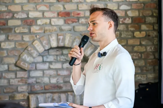 Bocsánatot kért a szentesi tiszás képviselő, amiért négyzetméter helyett köbméterben adta meg az ingatlanjait a vagyonnyilatkozatában