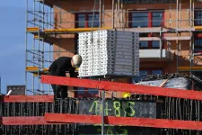 Kulcsrakész házak ígéretével csalt ki 252 milliót egy cégvezető és az üzletkötője, börtönt kér rájuk az ügyészség