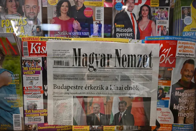 A Magyar Nemzet munkatársainak felét kirúgták, hetilappá alakul a napilap