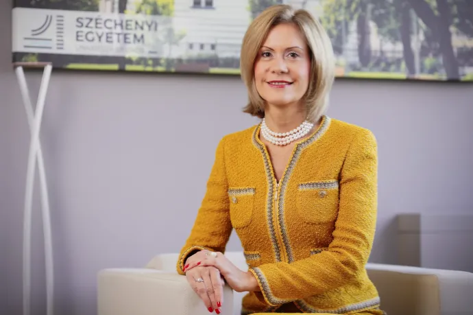 Dr. Lukács Eszter, a Széchenyi István Egyetem nemzetközi és stratégiai kapcsolatokért felelős elnökhelyettese – Fotó: O. Jakócs Péter