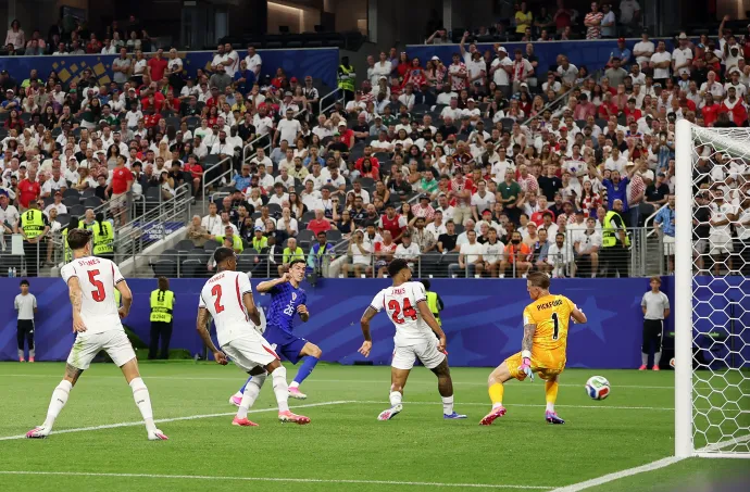 Petar Musa belövi a horvátok második gólját – Fotó: Francois Nel / Getty Images via AFP