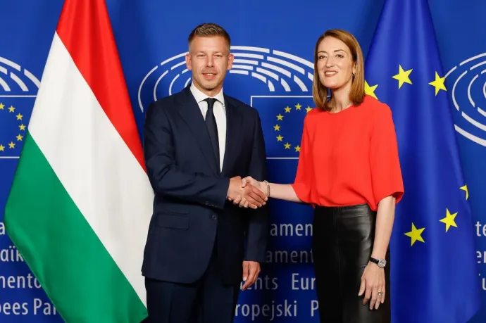 Az EP elnöke egyetértett Magyarral, hogy őszig le kell zárni a 7-es cikkes eljárást