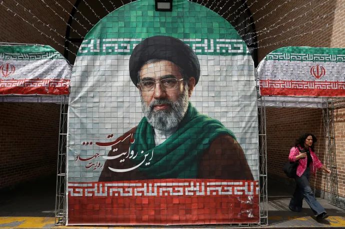 Irán legfelsőbb vezetője szerint Trump kétségbeesésből kötötte a megállapodást