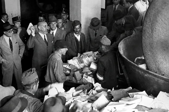 A könyvek élni fognak, akárki akármit csinál – 1944-ben betiltott zsidó szerzők műveiből olvastak fel Kolozsváron