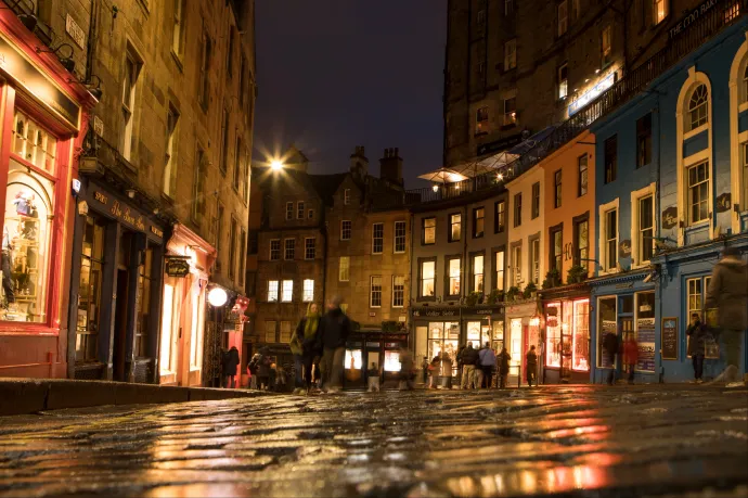 Terrorelhárítási osztag nyomoz az Edinburgh-ban történt támadások ügyében