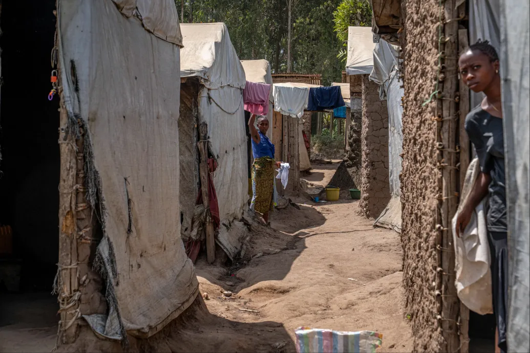 Észrevétlenül terjedhet az ebola a kongói menekülttáborokban