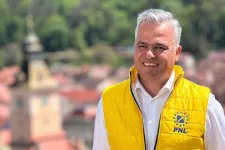 A PNL új vezetést választ, Veștea szerint Bolojan „jövevényekre és opportunistákra” cseréli a régi liberálisokat