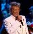 Csak oxigénpalackkal tudta folytatni a koncertjét Rod Stewart