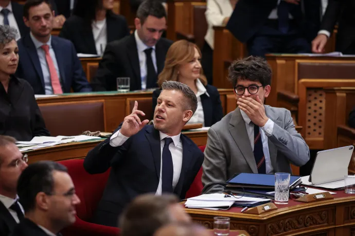 Magyar Péter a vagyonvédelmi hivatalról szóló javaslat legerősebb változatának támogatására kéri a Tiszát