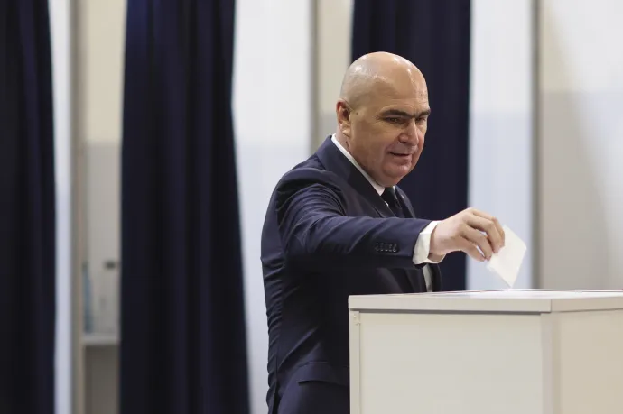 Ilie Bolojan és a liberálisok a rendkívüli kongresszuson a "lázadók" kizárásról és a PSD-ről is döntenek – Fotó: Octav Ganea / INQUAM Photos