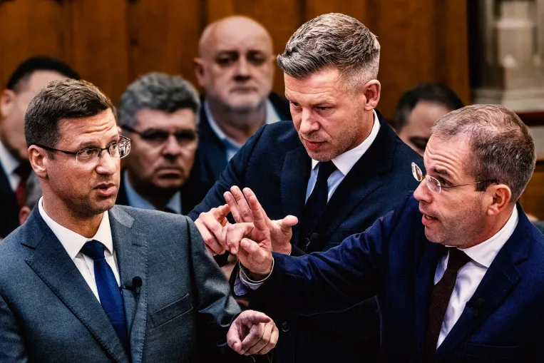 Magyar Péter bejelentette a Tisztítótűz műveletet – élő közvetítés és elemzés